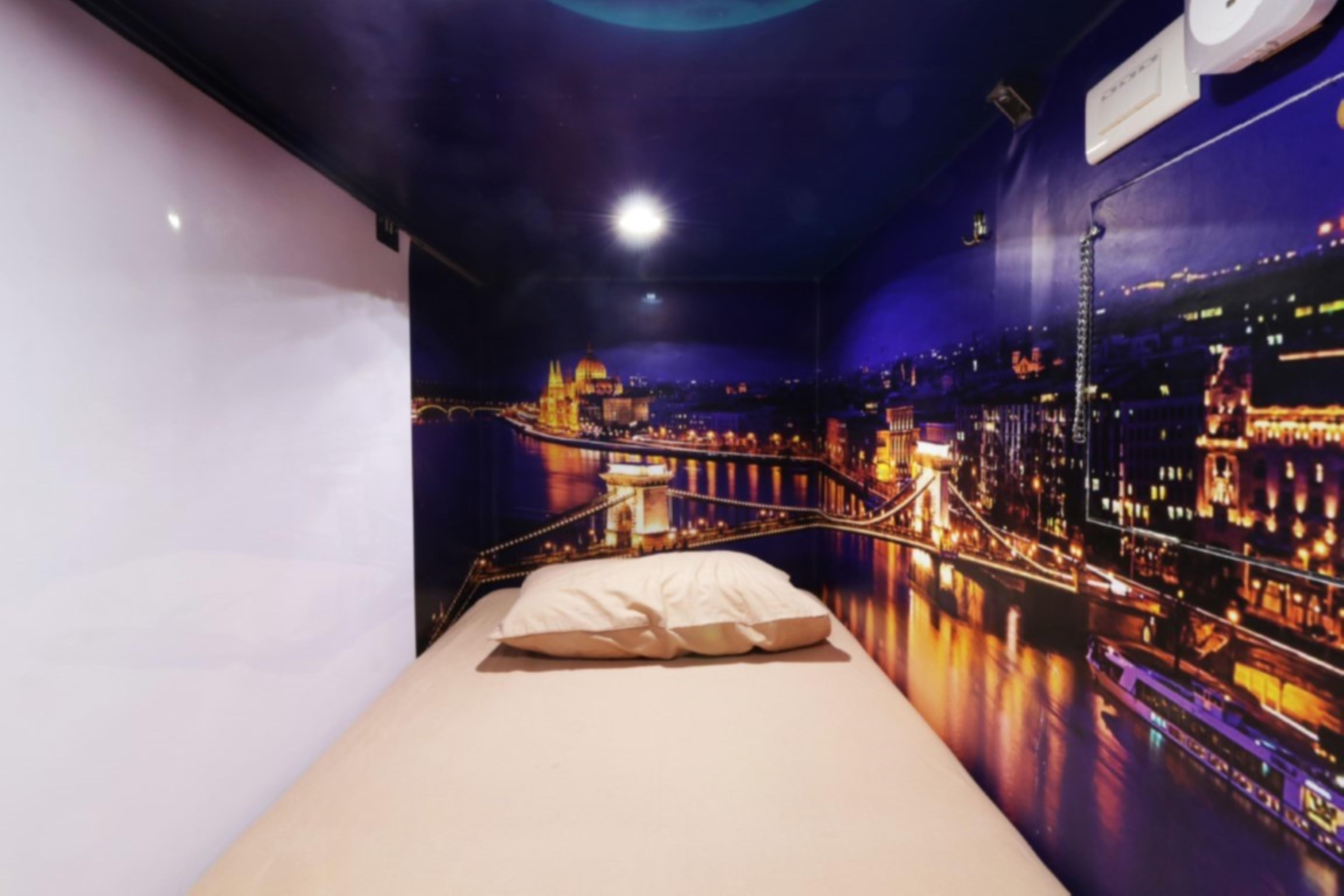 Hotel Inap At Capsule Thamrin Yakarta Exterior foto